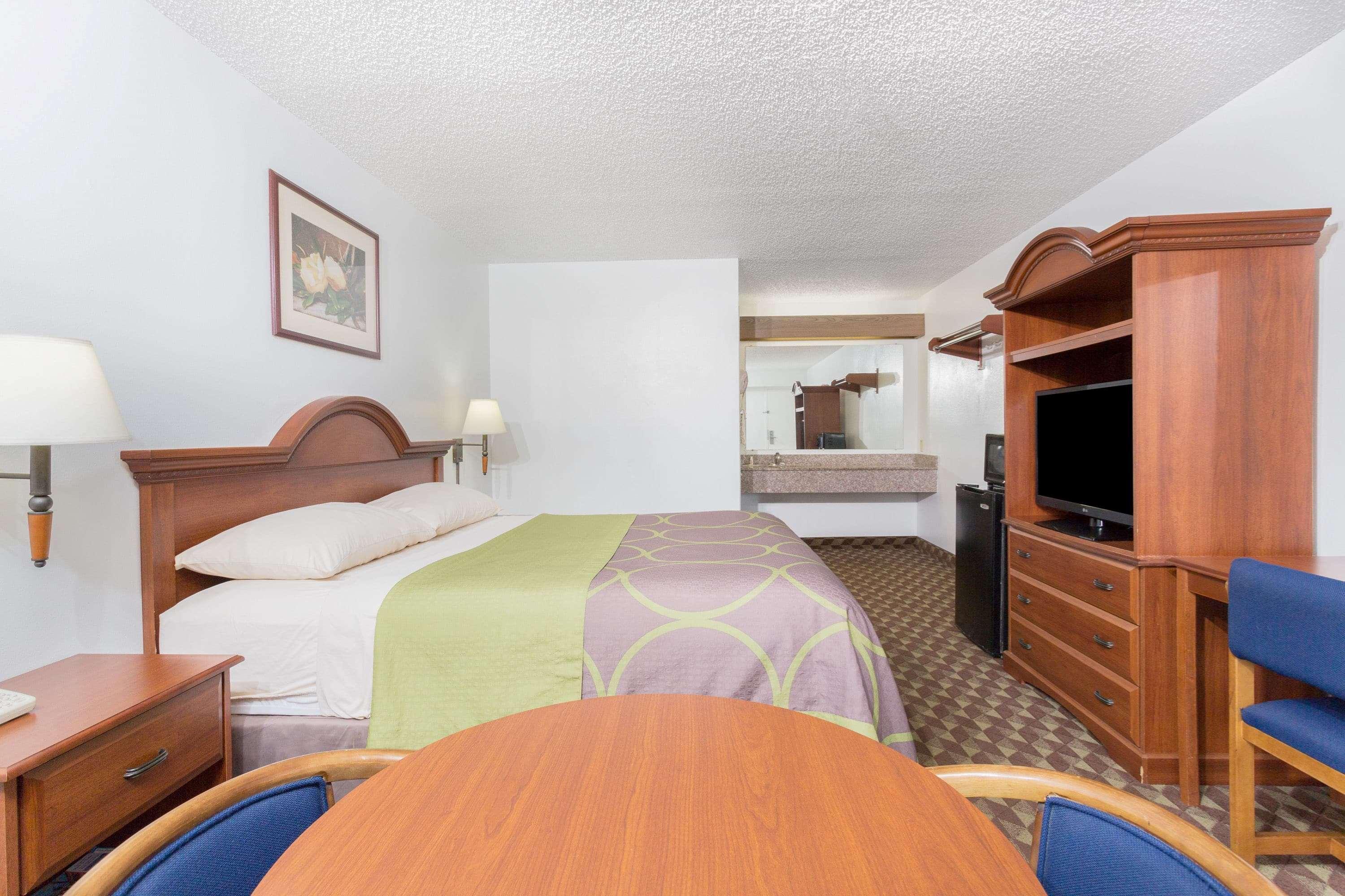 Super 8 By Wyndham Riviera Beach West Palm Beach מראה חיצוני תמונה