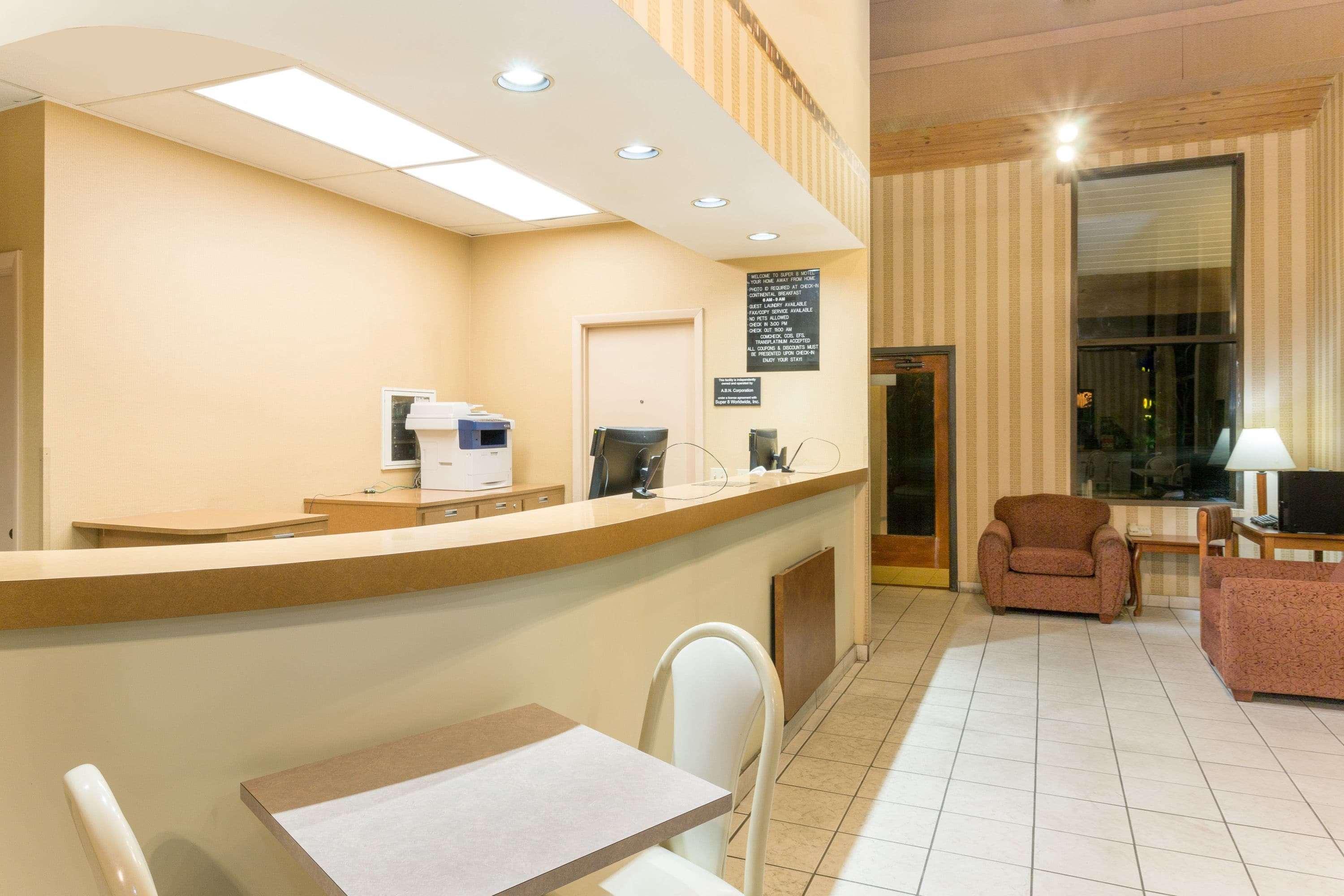 Super 8 By Wyndham Riviera Beach West Palm Beach מראה חיצוני תמונה