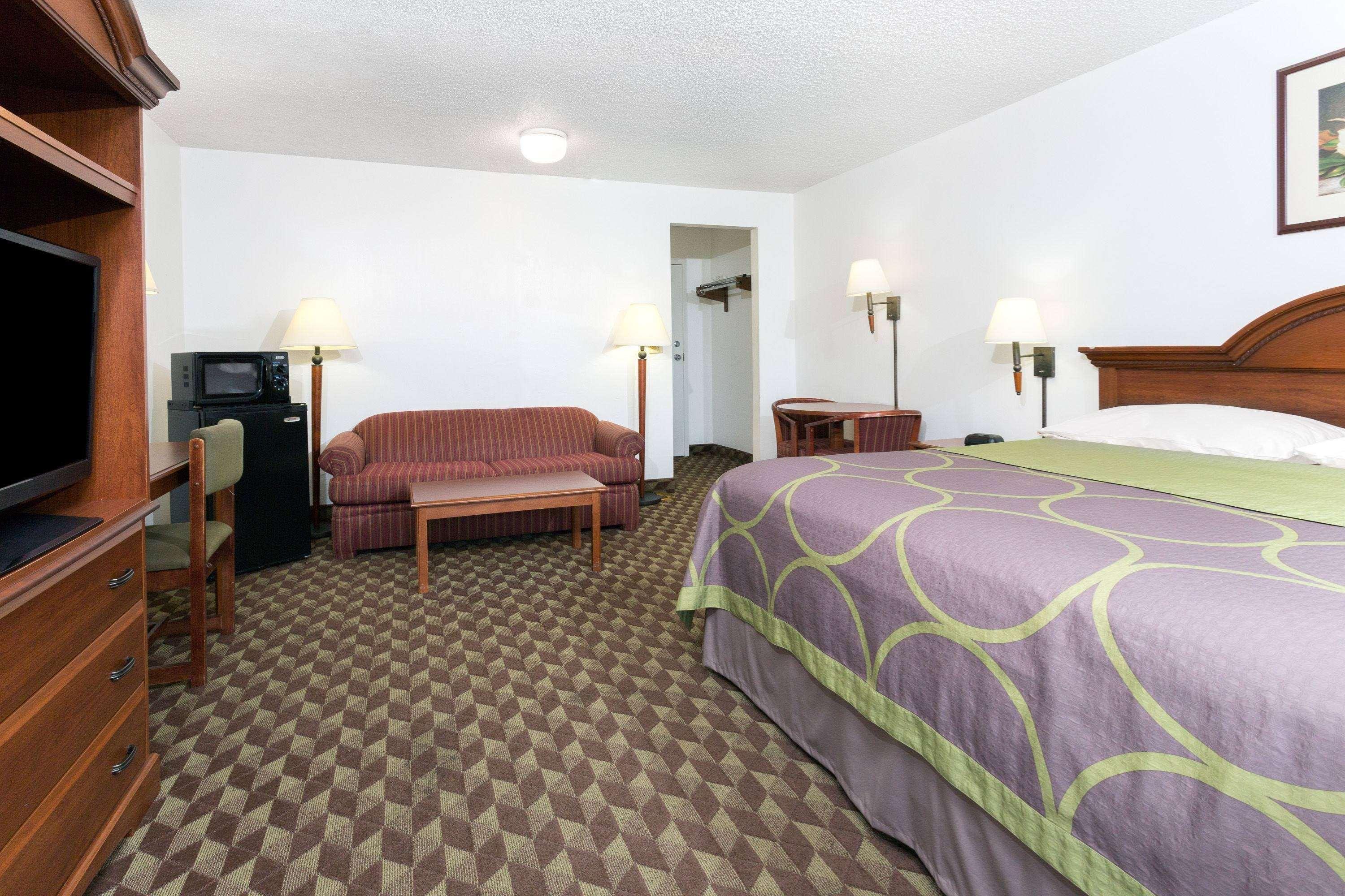 Super 8 By Wyndham Riviera Beach West Palm Beach מראה חיצוני תמונה