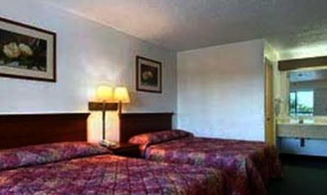 Super 8 By Wyndham Riviera Beach West Palm Beach מראה חיצוני תמונה